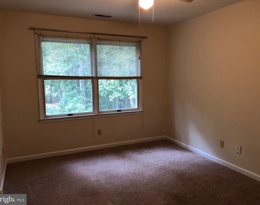 21113 Arbor Court - Photo Thumbnail 6