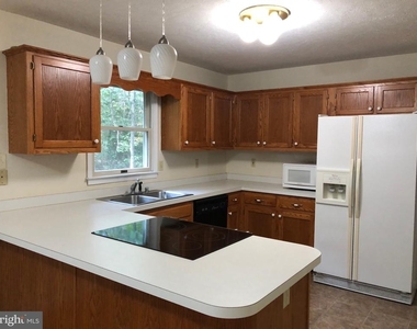 21113 Arbor Court - Photo Thumbnail 2