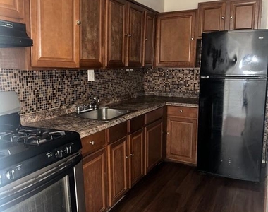 3817 Swann Road - Photo Thumbnail 2