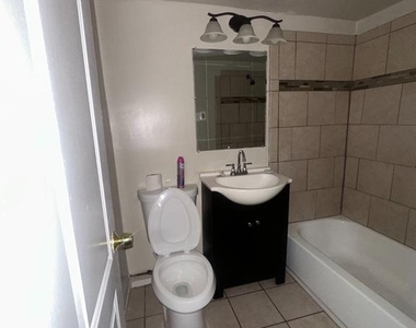 3817 Swann Road - Photo Thumbnail 5