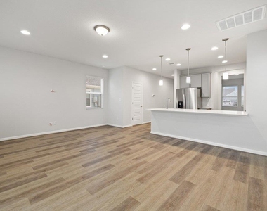 303 Elm Branch Trl - Photo Thumbnail 7
