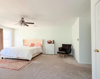 11610 Seneca Forest Circle - Photo Thumbnail 54