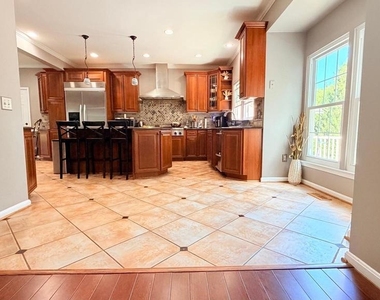 11610 Seneca Forest Circle - Photo Thumbnail 13