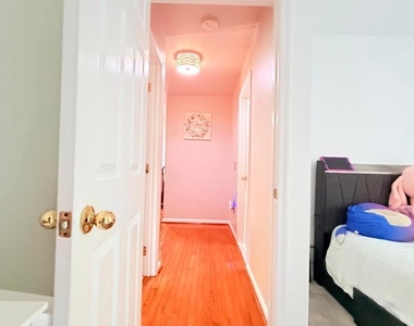 11610 Seneca Forest Circle - Photo Thumbnail 43