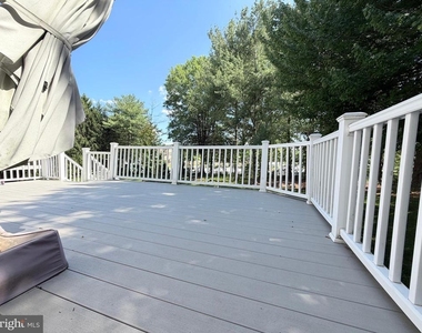 11610 Seneca Forest Circle - Photo Thumbnail 21