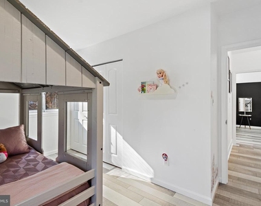 608 Winona Court - Photo Thumbnail 36