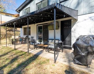 608 Winona Court - Photo Thumbnail 45