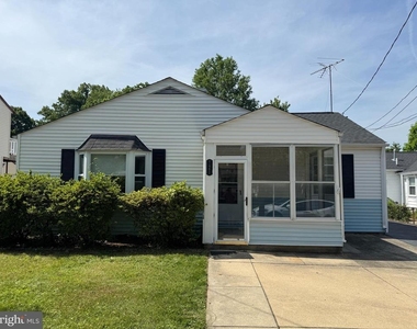 721 Crabb Avenue - Photo Thumbnail 24
