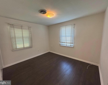 721 Crabb Avenue - Photo Thumbnail 11