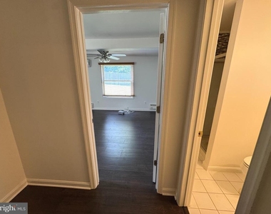721 Crabb Avenue - Photo Thumbnail 7