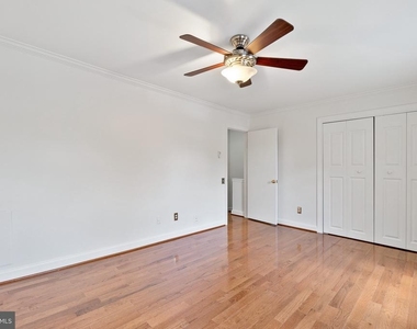 9652 Marston Lane - Photo Thumbnail 14
