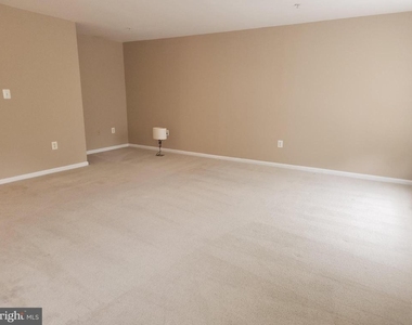 114 Emory Woods Court - Photo Thumbnail 9