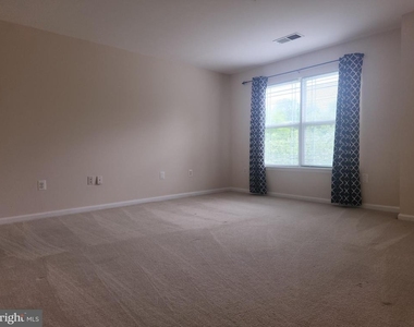 114 Emory Woods Court - Photo Thumbnail 12