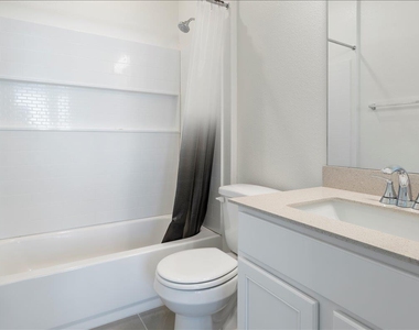 18501 Spotted Eagle Ln - Photo Thumbnail 38