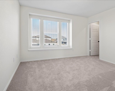 18501 Spotted Eagle Ln - Photo Thumbnail 17