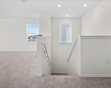18501 Spotted Eagle Ln - Photo Thumbnail 20