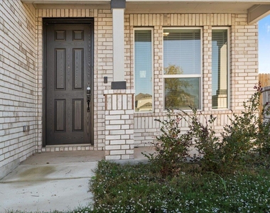 18501 Spotted Eagle Ln - Photo Thumbnail 1