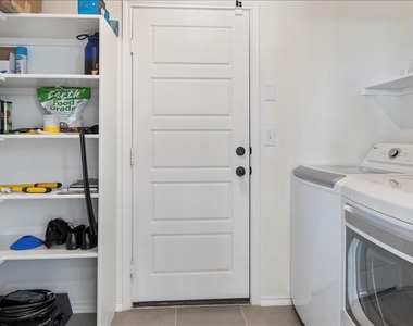 18501 Spotted Eagle Ln - Photo Thumbnail 34