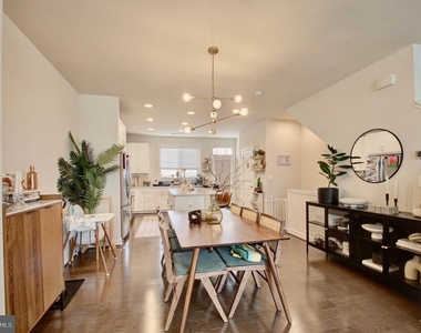 8078 Tribeca Street - Photo Thumbnail 15