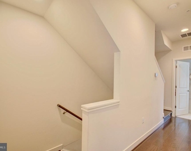 8078 Tribeca Street - Photo Thumbnail 21