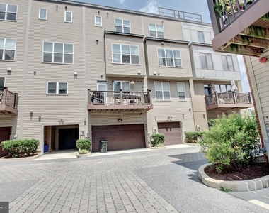 8078 Tribeca Street - Photo Thumbnail 36