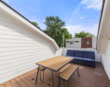 1129 Henninger St - Photo Thumbnail 24