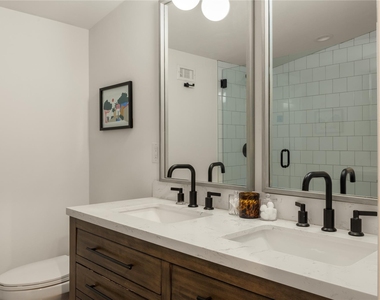 1129 Henninger St - Photo Thumbnail 21