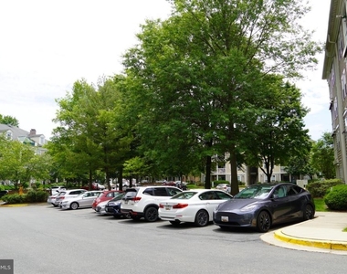 13109 Millhaven Place - Photo Thumbnail 28