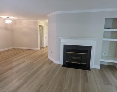 13109 Millhaven Place - Photo Thumbnail 5