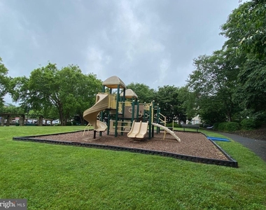 13109 Millhaven Place - Photo Thumbnail 30