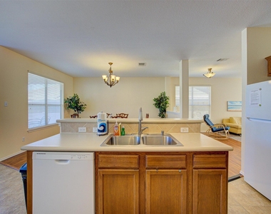 120 Gila Cliff Dr - Photo Thumbnail 9