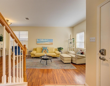 120 Gila Cliff Dr - Photo Thumbnail 1