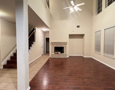 13000 Appaloosa Chase Dr - Photo Thumbnail 4