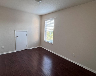 13000 Appaloosa Chase Dr - Photo Thumbnail 18