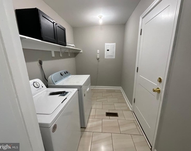 5526 Green Dory Lane - Photo Thumbnail 6