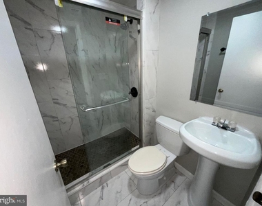 5526 Green Dory Lane - Photo Thumbnail 19