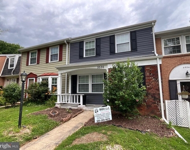 5526 Green Dory Lane - Photo Thumbnail 1