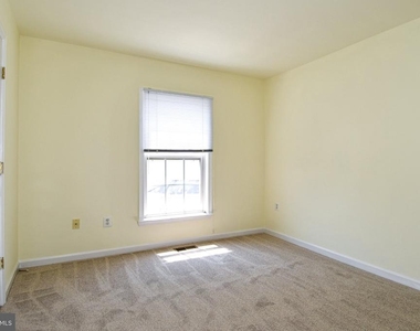 8772 Lincoln Street - Photo Thumbnail 26