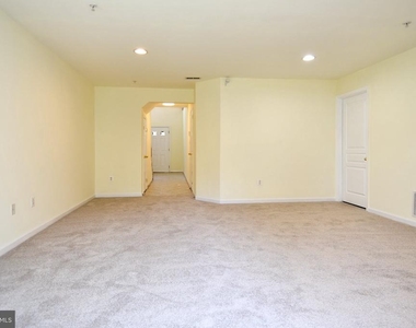 8772 Lincoln Street - Photo Thumbnail 40