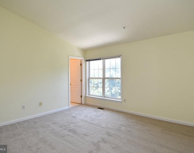 8772 Lincoln Street - Photo Thumbnail 35