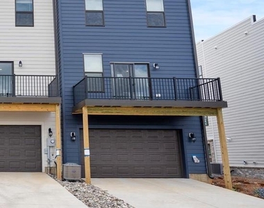 420 Carroll Walk Ave - Photo Thumbnail 31