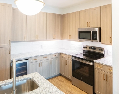 3100 Scofield Ridge Pkwy - Photo Thumbnail 9