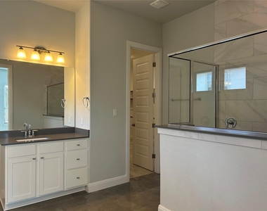 148 Kellogg Ln - Photo Thumbnail 14