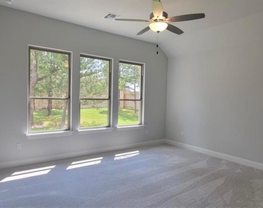 148 Kellogg Ln - Photo Thumbnail 10