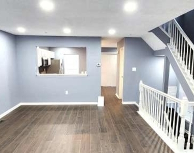12346 Sweetbriar Place - Photo Thumbnail 9