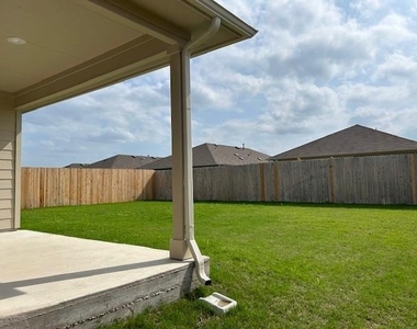 311 Darwin Pl - Photo Thumbnail 29