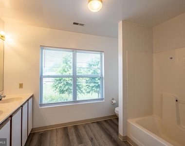 4100 3rd Street - Photo Thumbnail 8