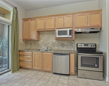 1908 Kahala Sunset Dr - Photo Thumbnail 10