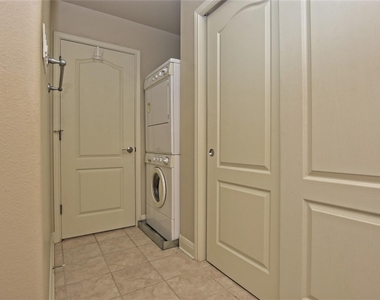 1908 Kahala Sunset Dr - Photo Thumbnail 12