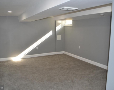 7448 Durwood - Photo Thumbnail 21